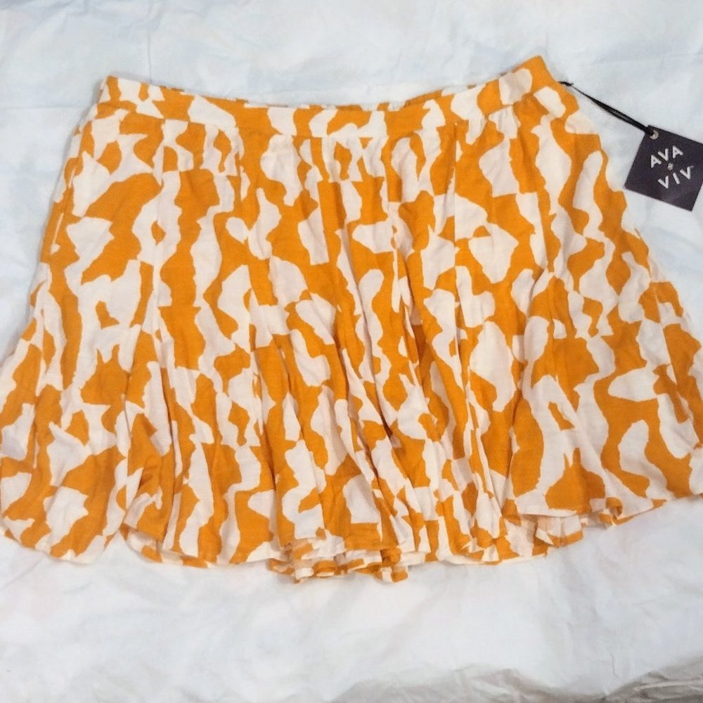 Plus Abstract A-Line Mini Skirt